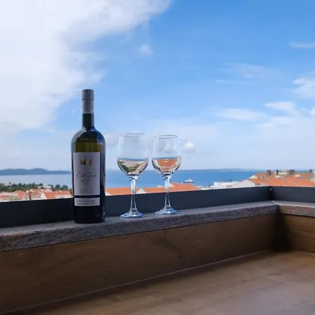 Apartments Luana With Private Jacuzzi Zadar Exterior photo