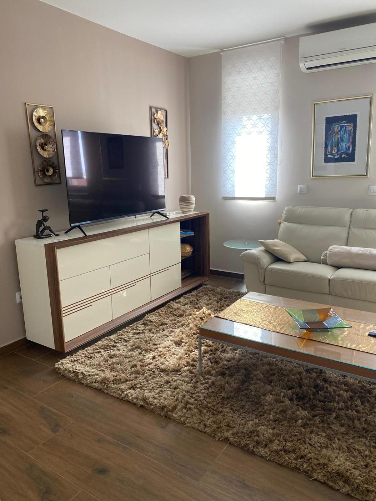 Apartment Luana With Private Jacuzzi