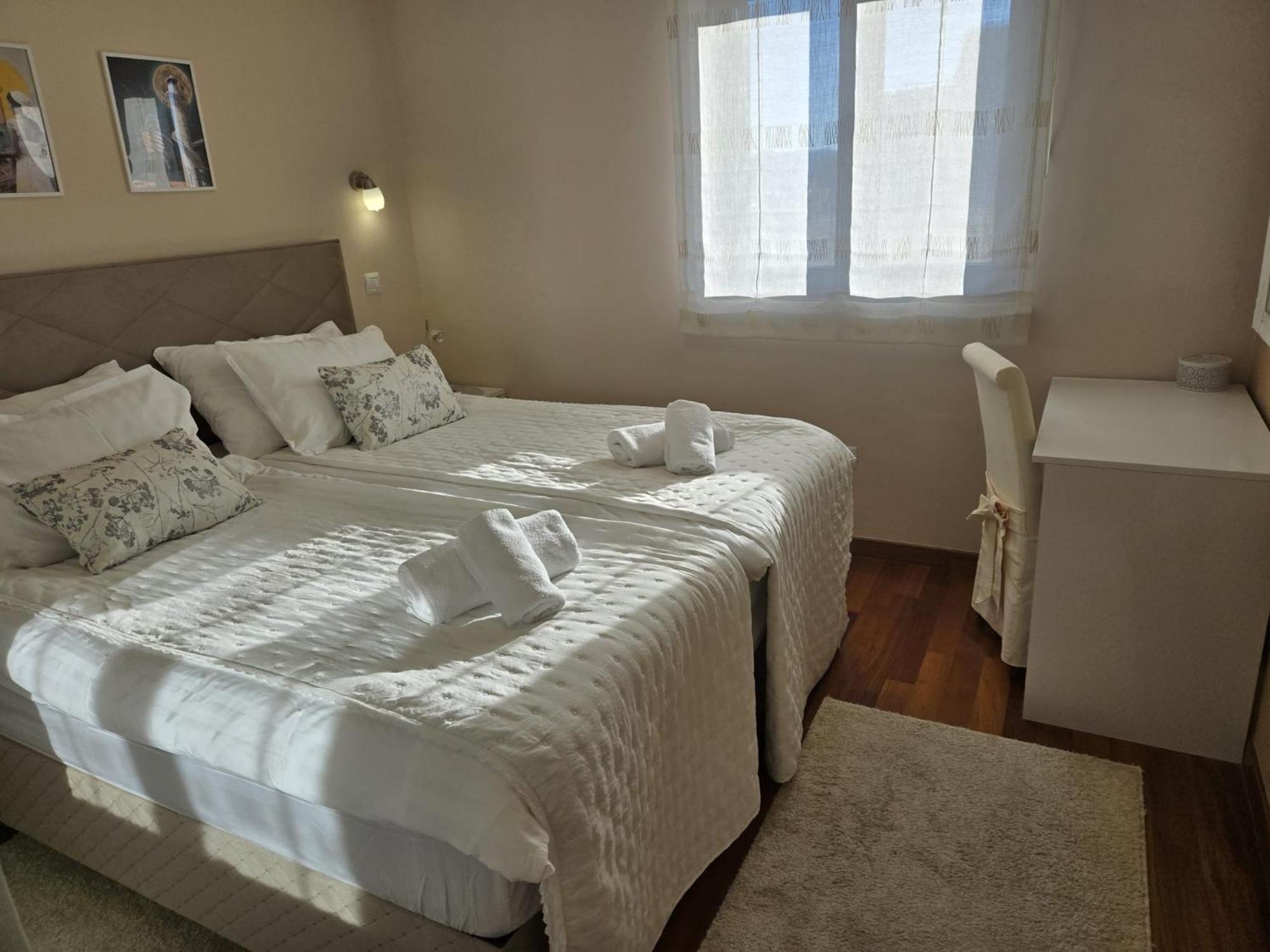 Luana With Private Jacuzzi Apartment